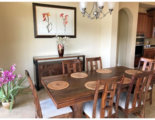 Building Photo - Gorgeous free standing luxury Hokulani Golf Villa fully furnished 3/2.5 for rent