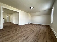 Building Photo - 1152 Stuart St