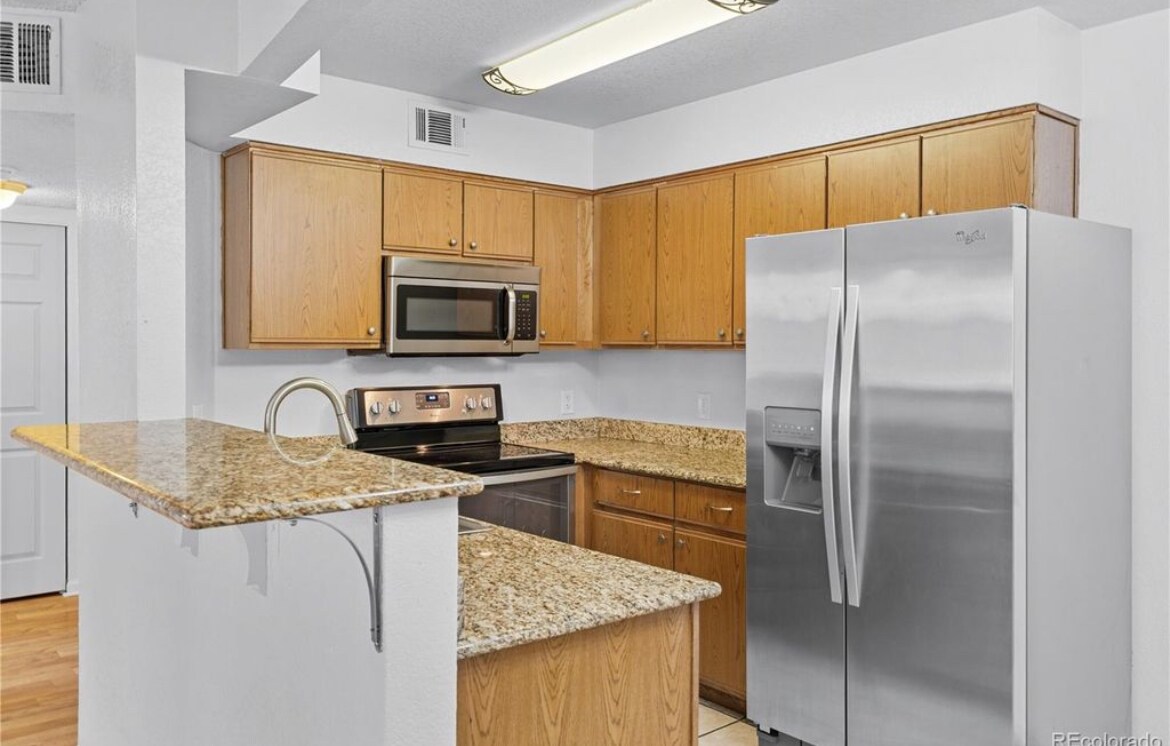 Building Photo - 8771 Dawson St