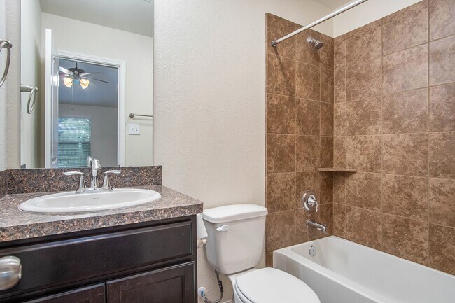 Building Photo - 13006 Lazy Ln