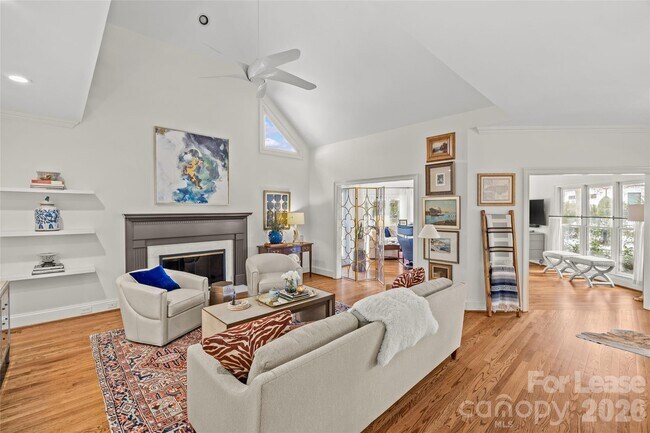 Building Photo - 5202 Carmel Club Dr