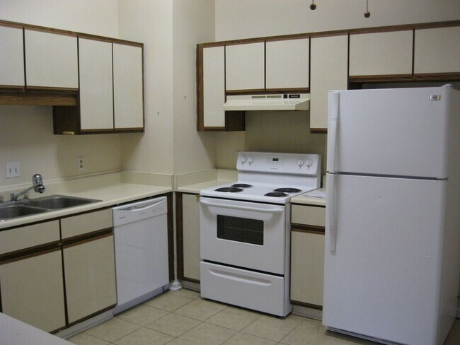 Building Photo - Cozy Home in Georgetown area