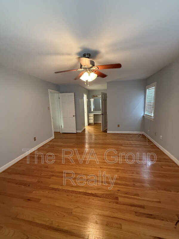 Building Photo - 10075 Aragon Dr