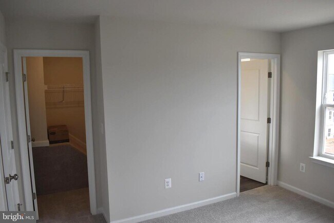 Building Photo - 119 Brashear Ct