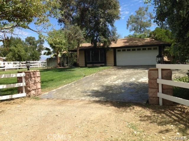 Building Photo - 20670 Havenhurst Dr