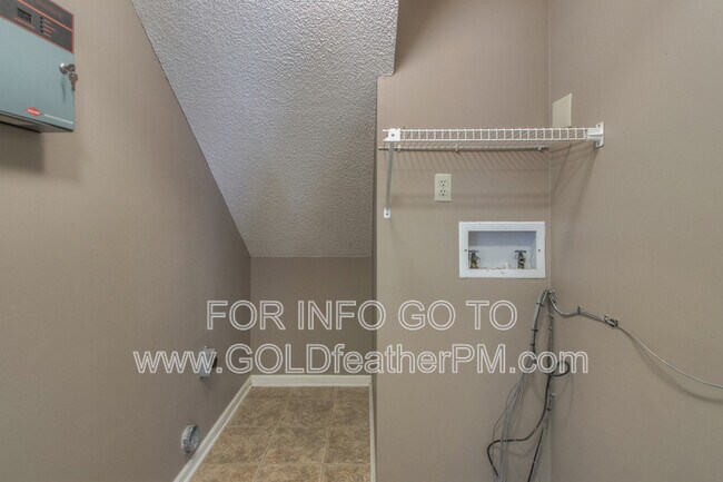 Building Photo - 117 Brenton Ct