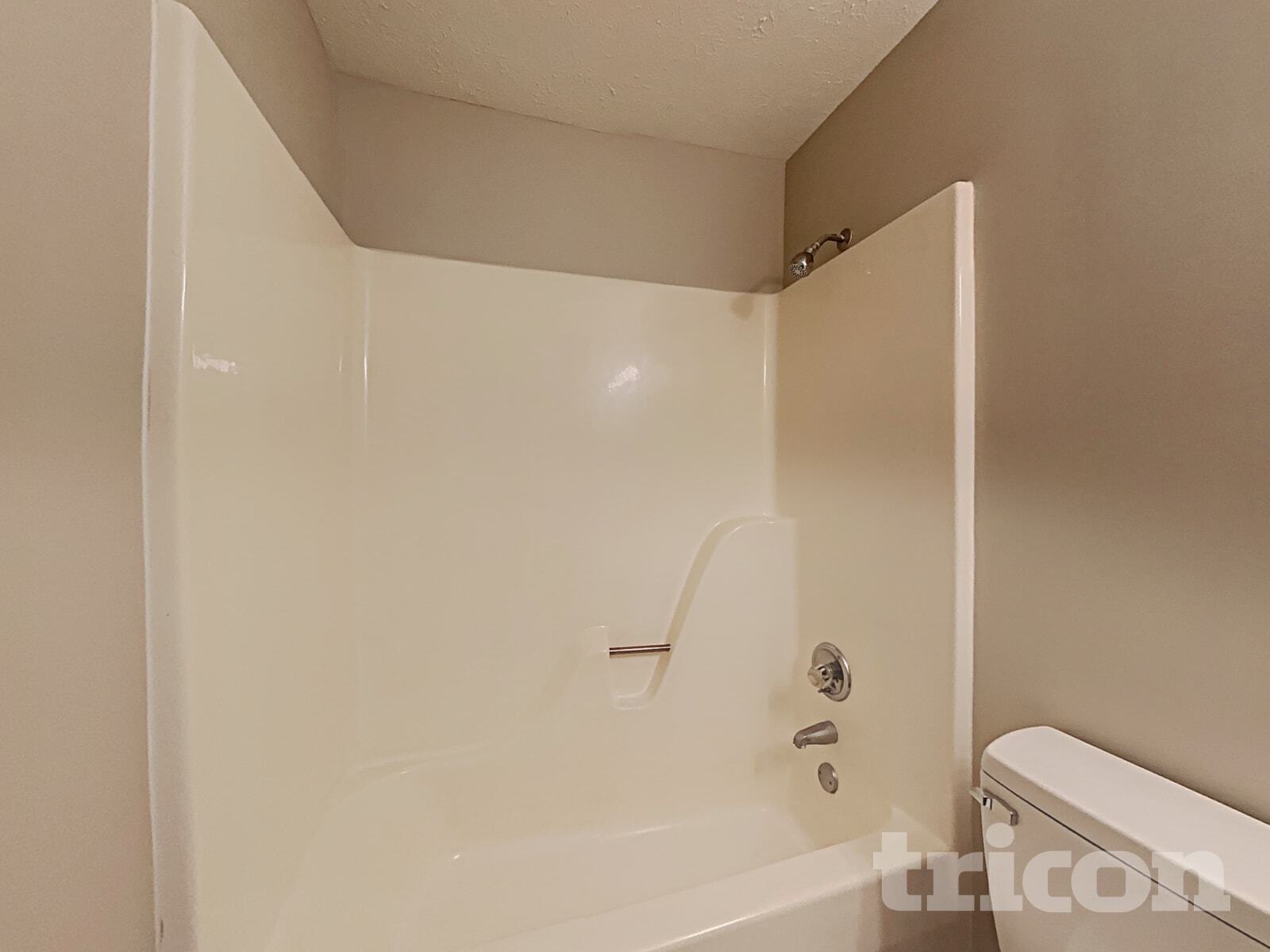 Building Photo - 572 San Ricardo Dr