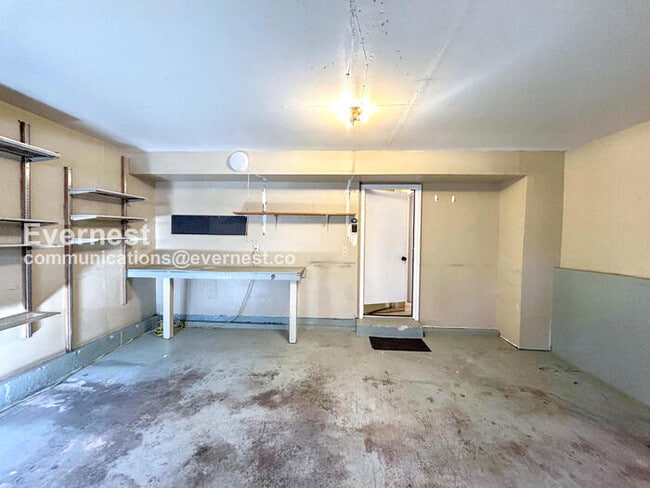 Building Photo - 3118 Squaw Valley Dr