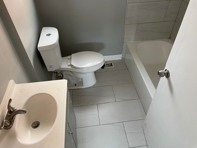 Building Photo - 16127 St Marys St