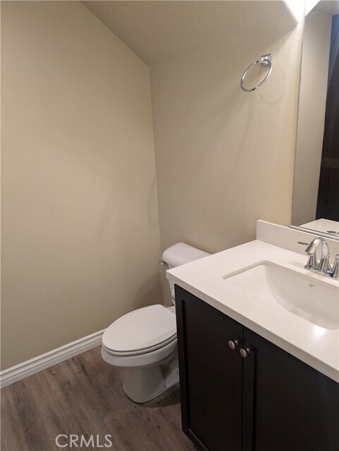 Building Photo - 42945 Avenida Amistad
