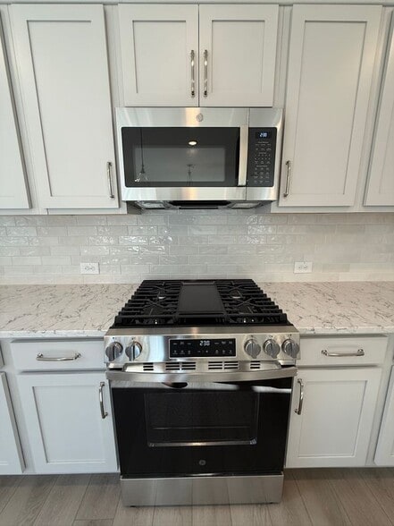 Building Photo - 5548 Coalie Trce