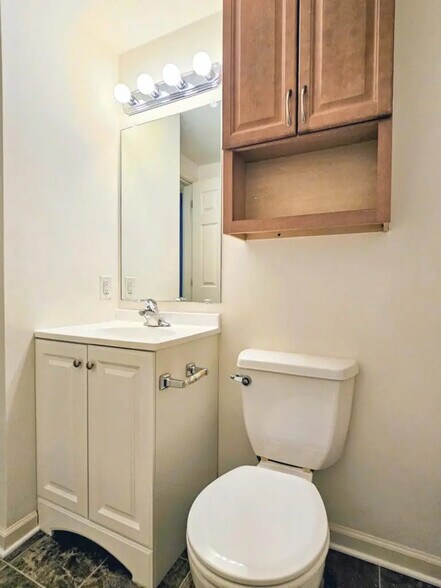 Building Photo - 43 Ramsgate Ln