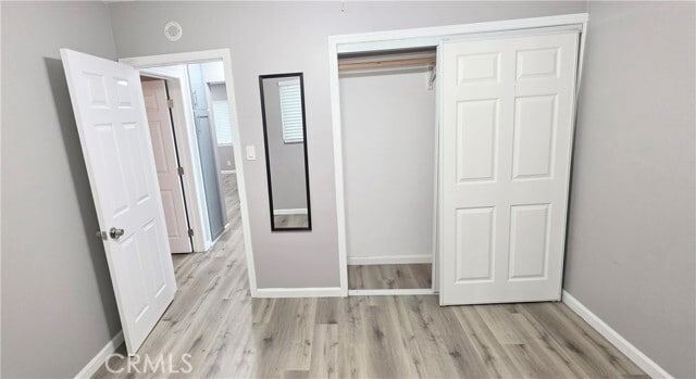 Building Photo - 10527 Western Ave