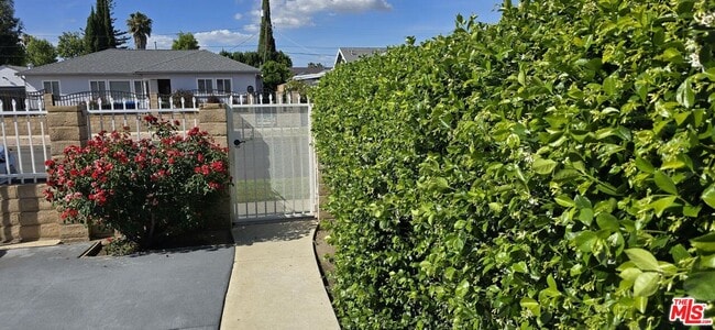 Building Photo - 17550 Willard St