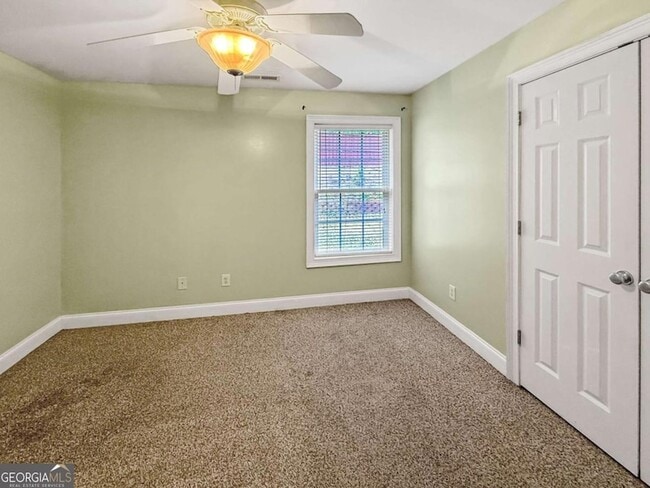 Building Photo - 37 Walton Creek Dr SW