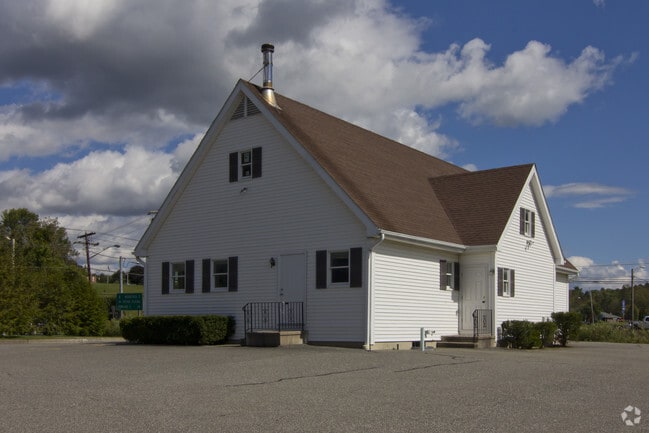 Building Photo - 3682 Pleasant Ridge Rd