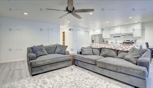 Building Photo - Stylish Tahoe Retreat with Modern Kitchen ...
