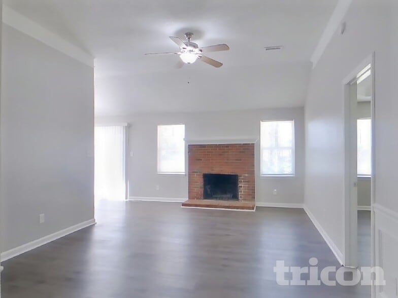 Building Photo - 7401 Fallow Ln