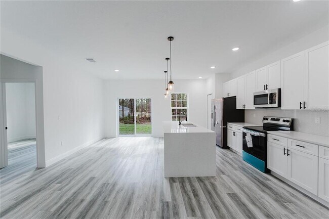 Building Photo - 6732 SW 132nd St