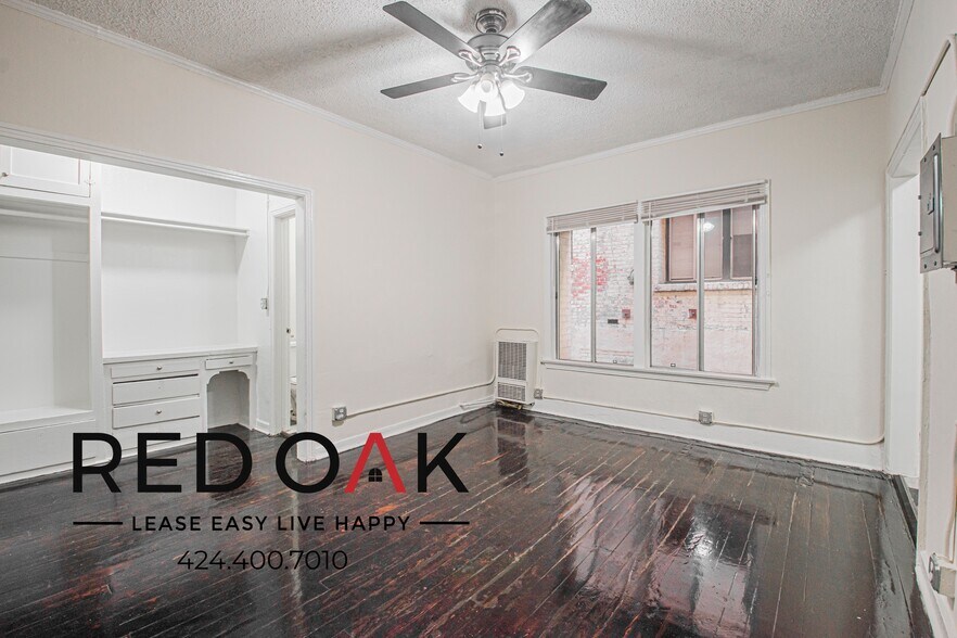 Building Photo - 425–427 S. Grand View St-7310