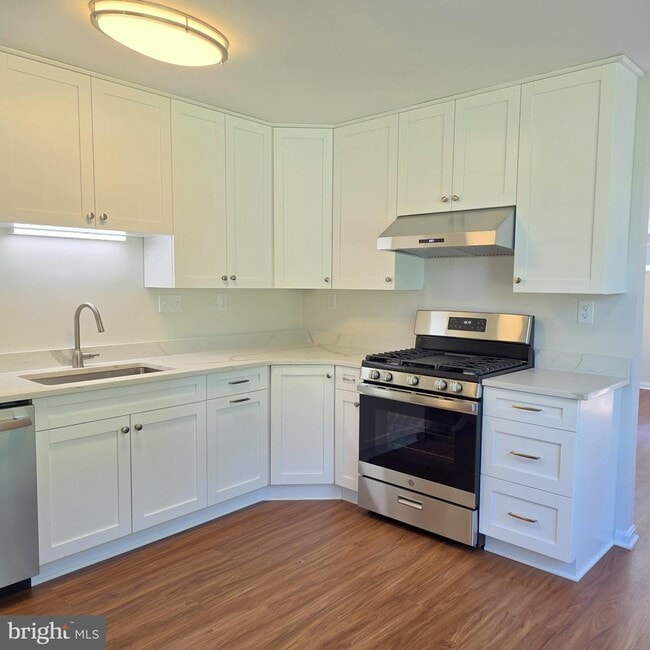 Building Photo - 13114 Bluhill Rd