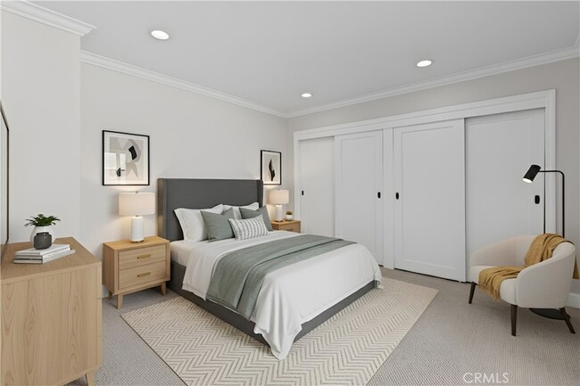 Building Photo - 11147 Hortense St