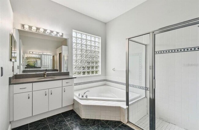 Building Photo - 16003 Ridley Pl