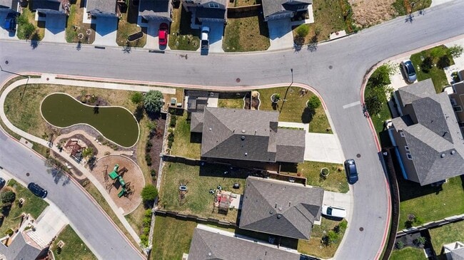 Building Photo - 100 Speckle Park Dr