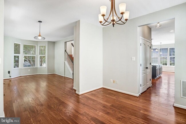 Building Photo - 42985 Chesterton St