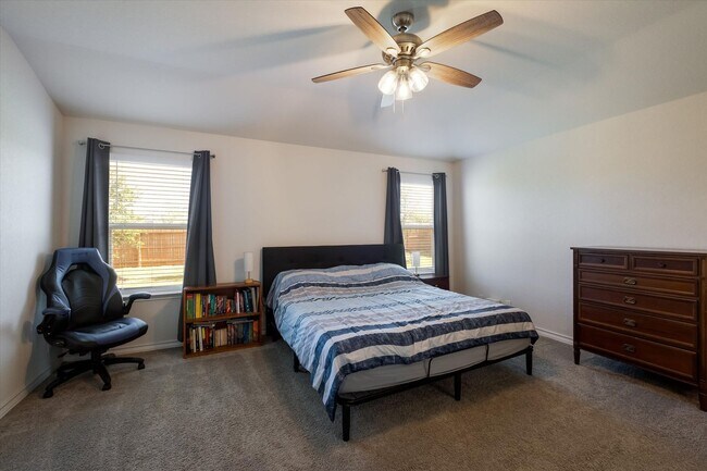 Building Photo - *Move In Special: Half off February 2026 Rent, If moved in by January*