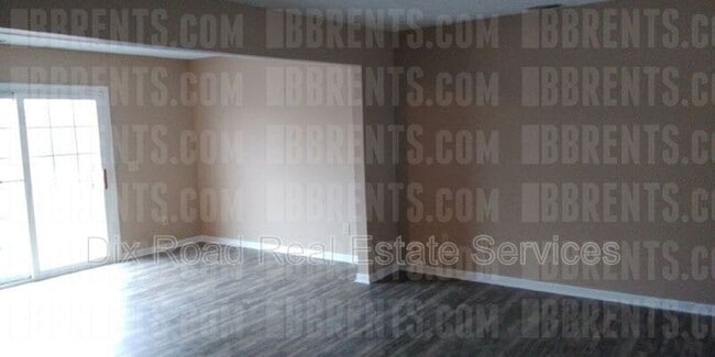 Building Photo - 491 Lite Ct