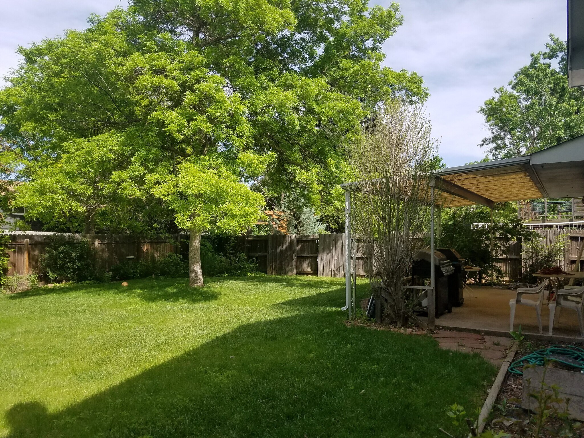 Building Photo - 2200 Sheffield Dr.