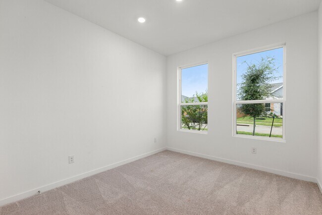 Building Photo - 6411 Symphony Wave Dr
