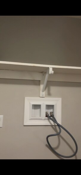 Building Photo - 1128 Chew Rd