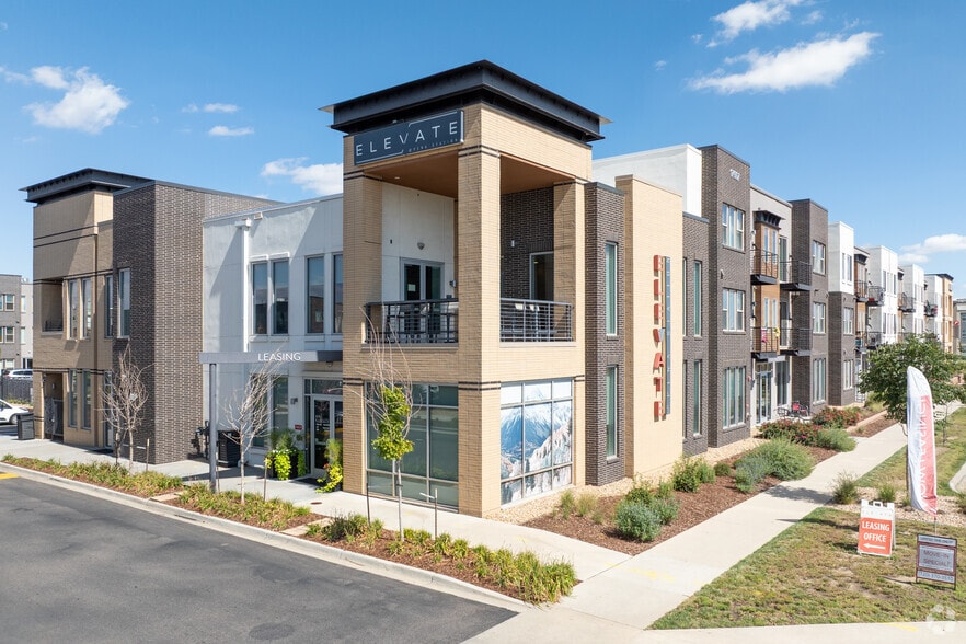 Building Photo - Elevate at Pena Station