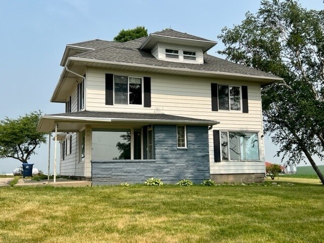 Building Photo - 28928 Glidden Rd