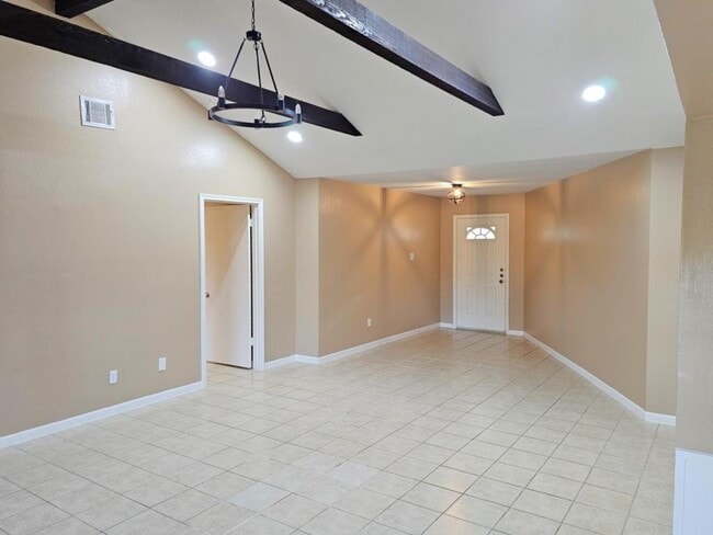 Building Photo - 2327 Shadbury Ct