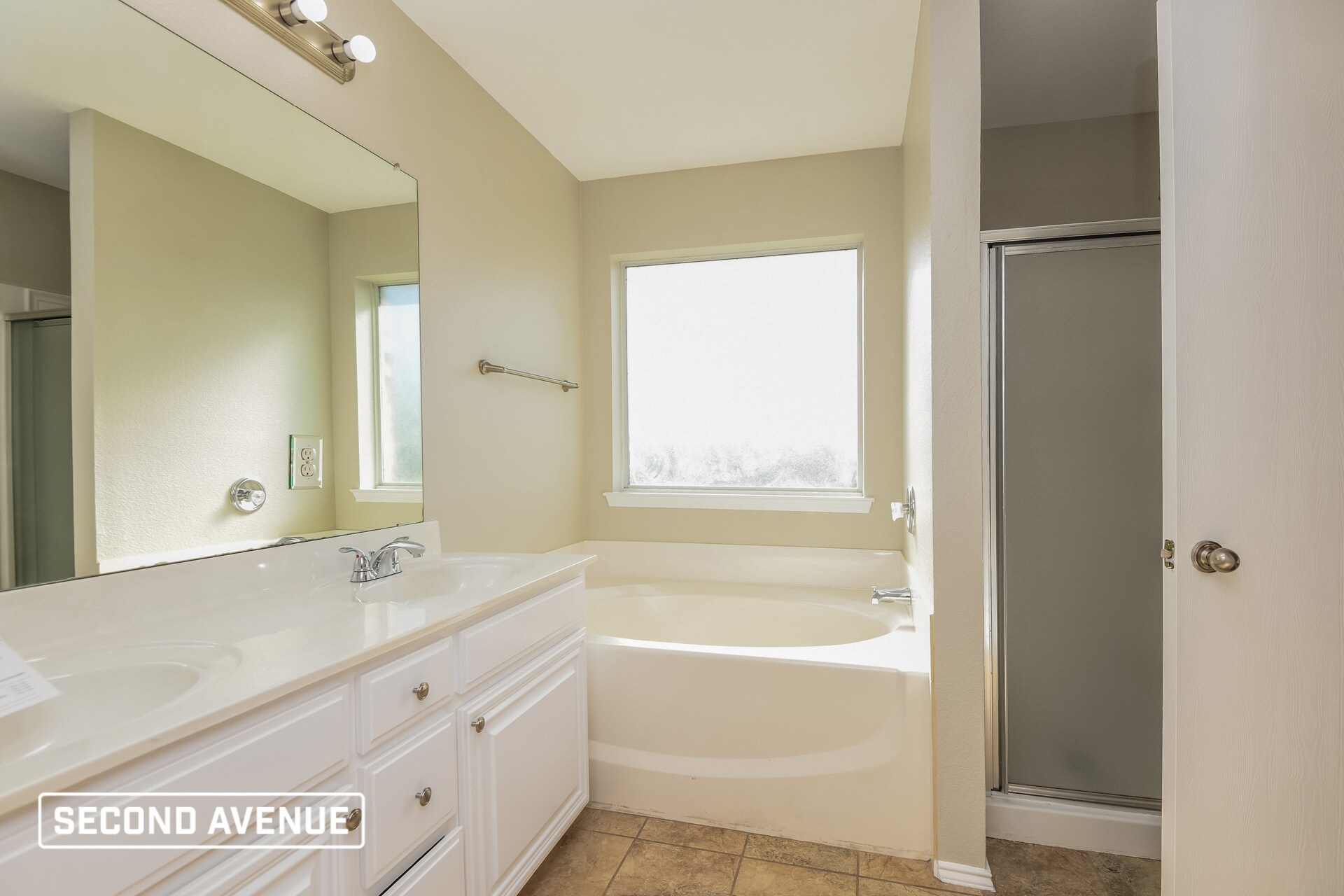 Building Photo - 1304 Sierra Blanca Dr