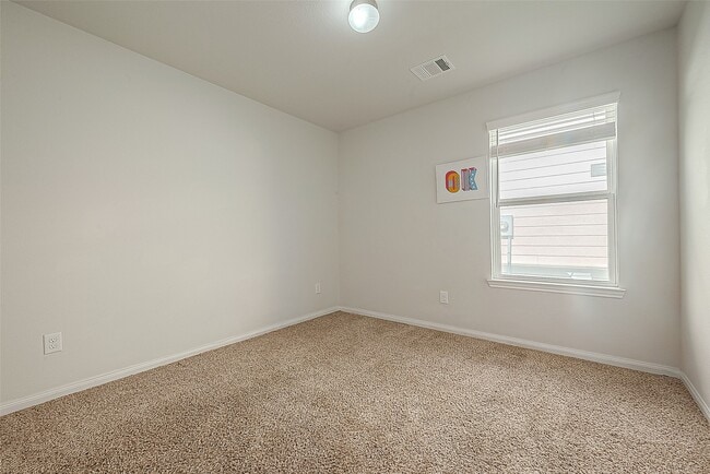 Building Photo - 17259 Quiet Song Ct