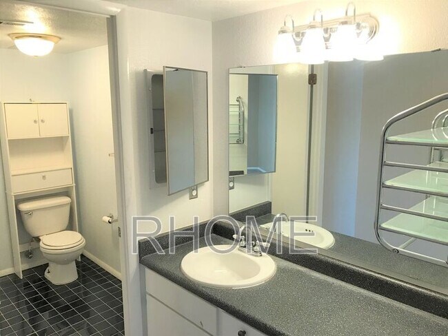 Building Photo - 4633 Quail Vista Ln