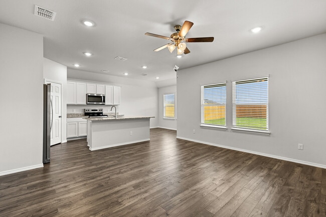 Building Photo - 10221 Altair Dr
