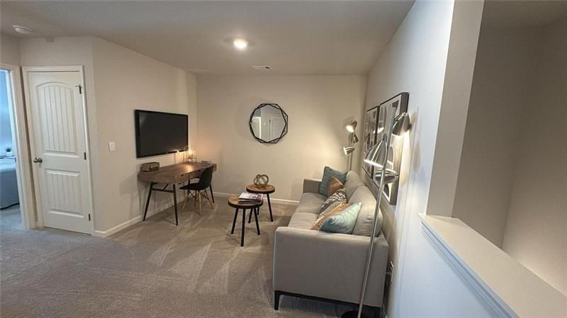 Building Photo - 2415 Poppy Ct