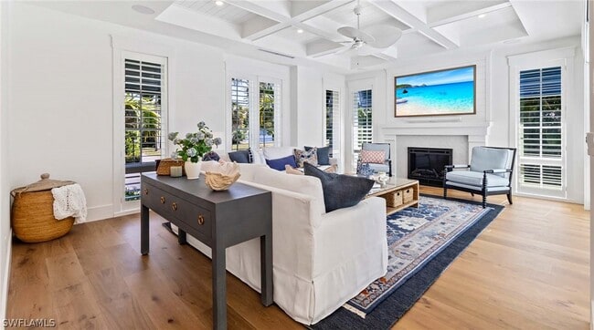 Building Photo - 844 8th St S