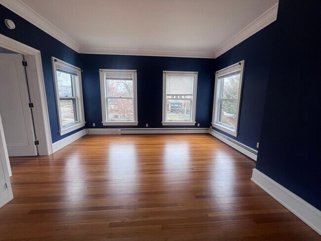 Building Photo - 45 College Ave SE