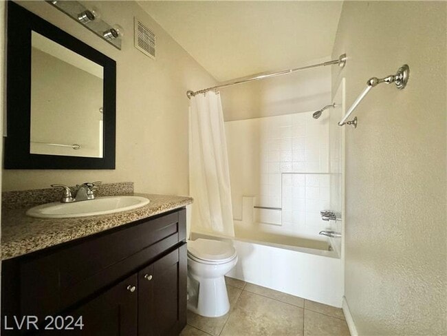Building Photo - 4819 S Torrey Pines Dr