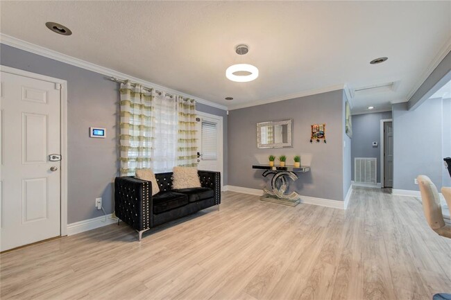 Building Photo - 6238 Weststar Ln