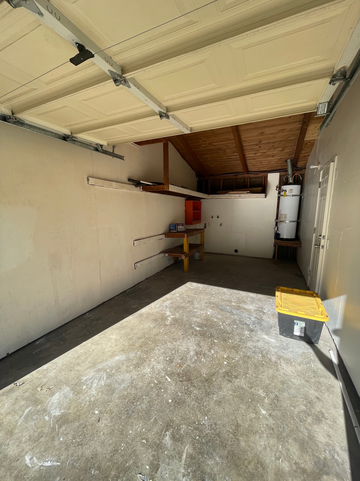 Attached Garage With Laundry Hook Ups - 2391 Campbell St