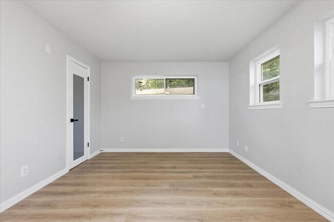 Building Photo - 5719 Enchanted Ln
