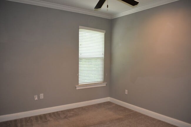 Building Photo - Marina Village 3 Bedroom Available for Lease