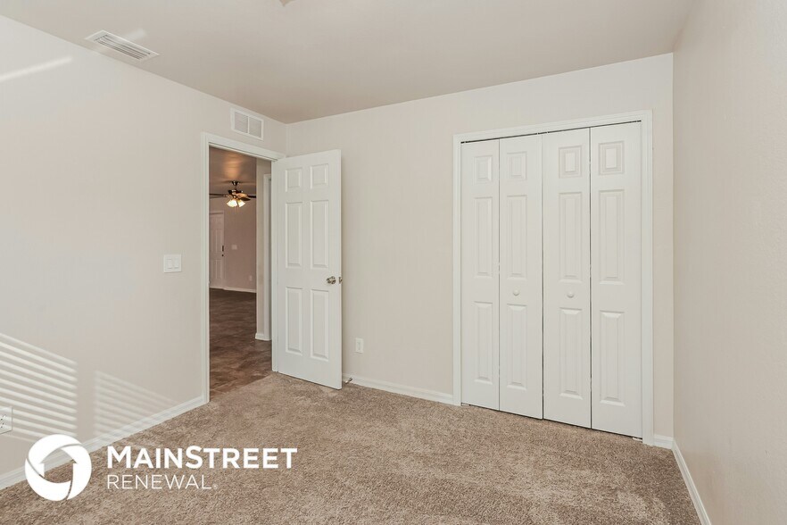 Building Photo - 4502 E 21st St